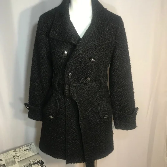 Black Pea coat with belt - Picture 9 of 10
